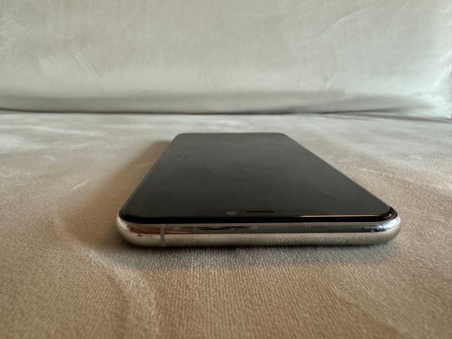 IPHONE 11 PRO MAX, 64 GB, snižen sa 290 na 220