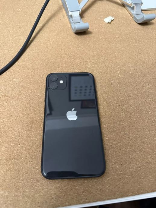 Apple iPhone 11 - 128GB - 92%