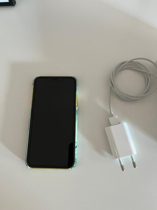 IPHONE 11 128gb yellow