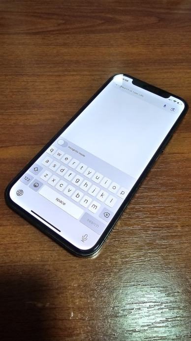 Iphone 12 pro 128 gb - izvrsno stanje