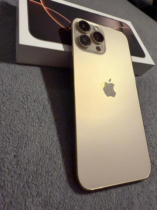 iphone 13 pro max, gold white, 256GB, top stanje