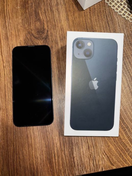 IPHONE 13 128 GB BLACK ODLIČNO STANJE