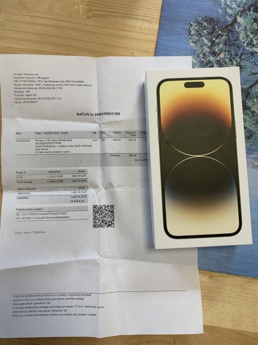 Novo Iphone Pro Max Gb Potpuno Novi U Trgovini