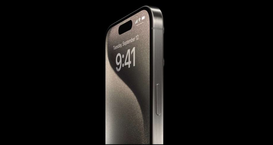 iPhone 15 pro 256 GB Titanium black, NOVO, ZAPAKIRANO!!!