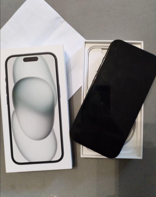 Iphone 15 128gb, pod garancijom