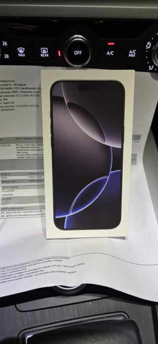 Iphone 16 pro max BLACK TITANIUM 256GB ZAMJENE