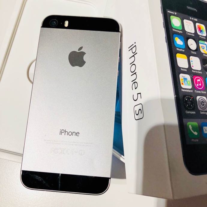 Iphone 5s 16gb как новый space gray