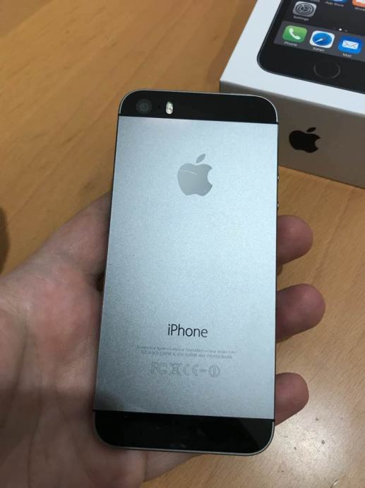 Iphone 5s 16gb как новый space gray