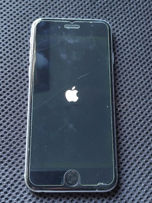 iPhone 6 - 64GB - model A1586