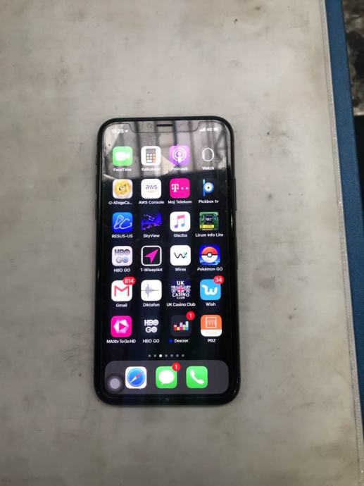 Iphone X black