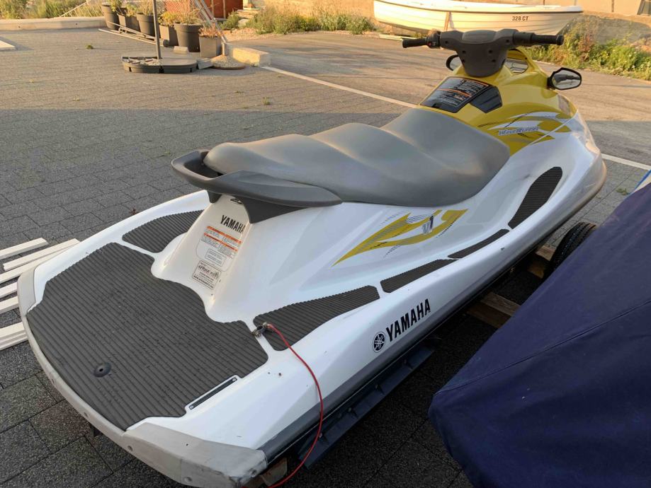 Jet ski Yamaha V1