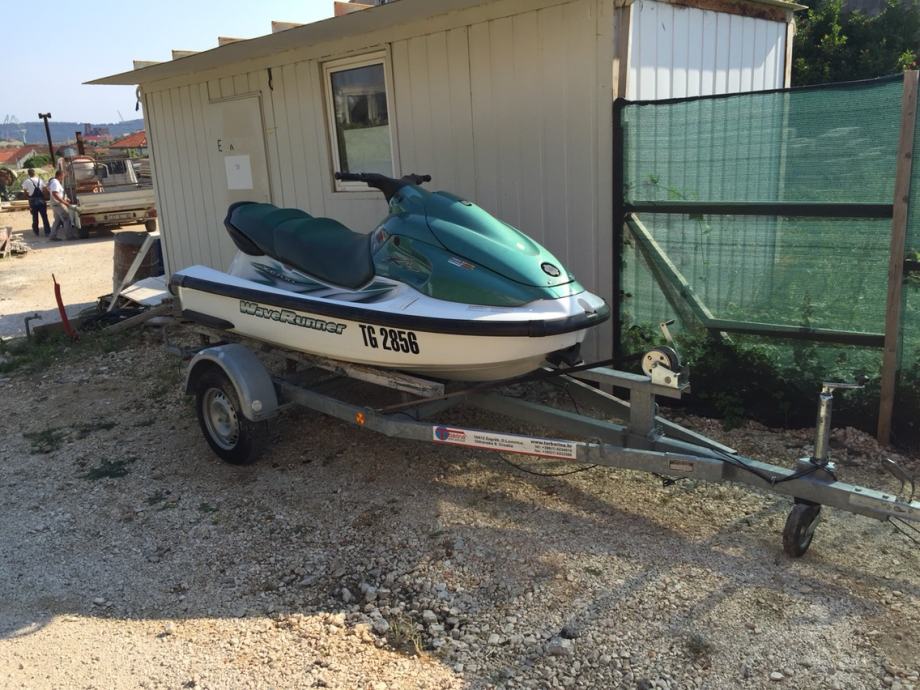 JET SKI Yamaha XL 700 trailer GRATIS!