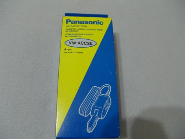 * PANASONIC "VW-ACC2E" AUTO PUNJAČ ZA KAMERE - NOVO *