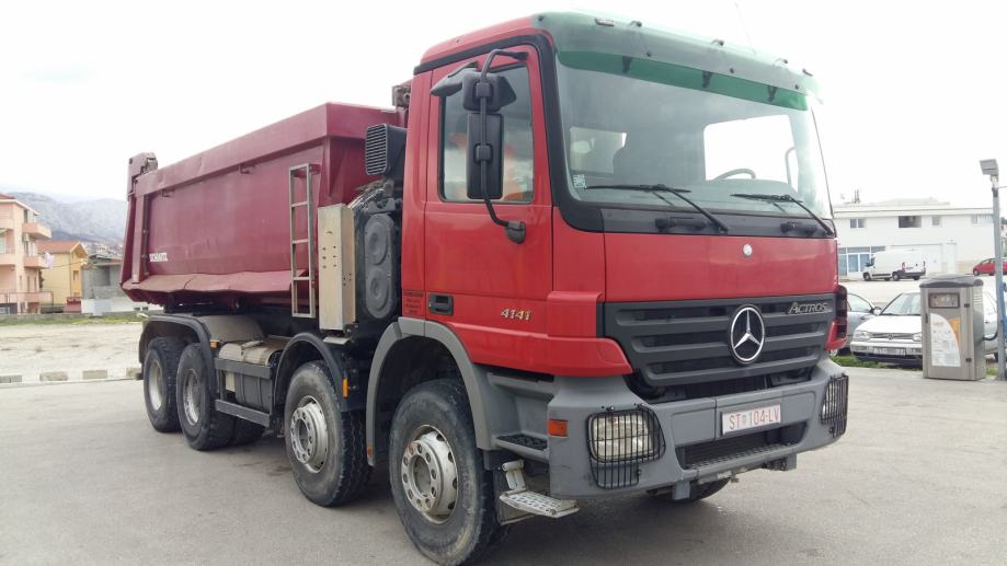 Мерседес actros 4141