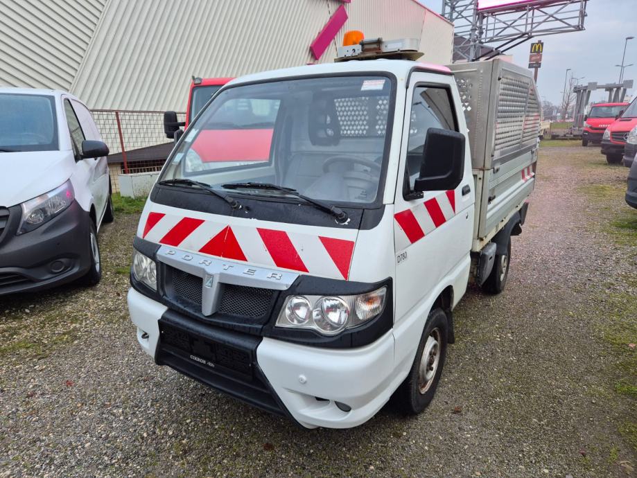 PIAGGIO PORTER 1,3i EXTRA  kiper,vrhunsko stanje, 2010 god.