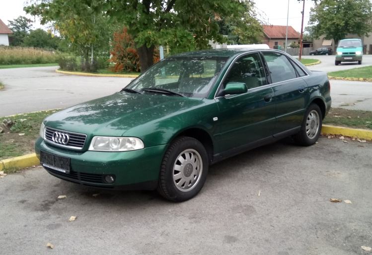 Audi a4 2000 год