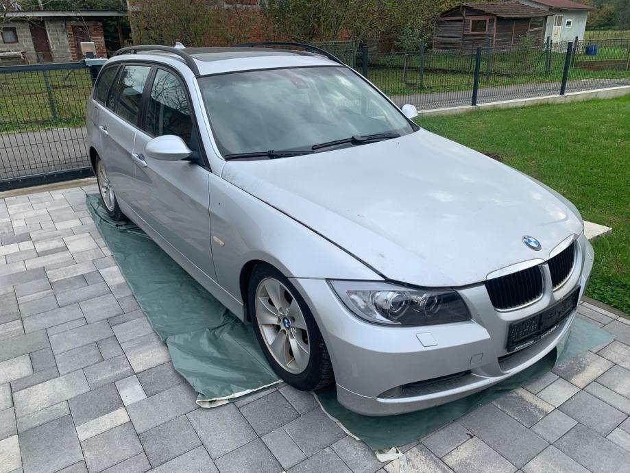 BMW serija 3 Touring 320i DIJELOVI limarije i mehanike