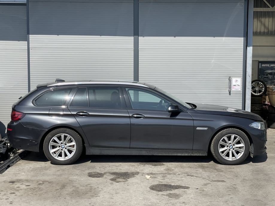 BMW serija 5 Touring 520d  DIJELOVI