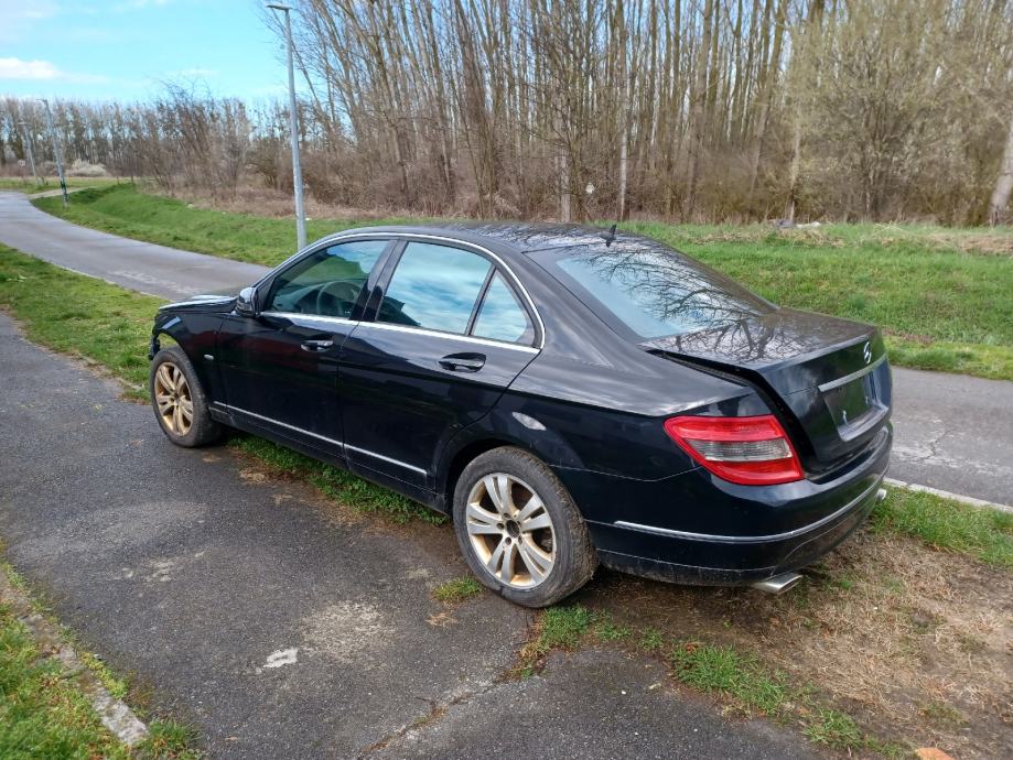 Mercedes-Benz C-klasa 350 CDI 4MATIC