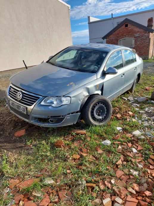 Vw Passat Tdi Za Dijelovi God