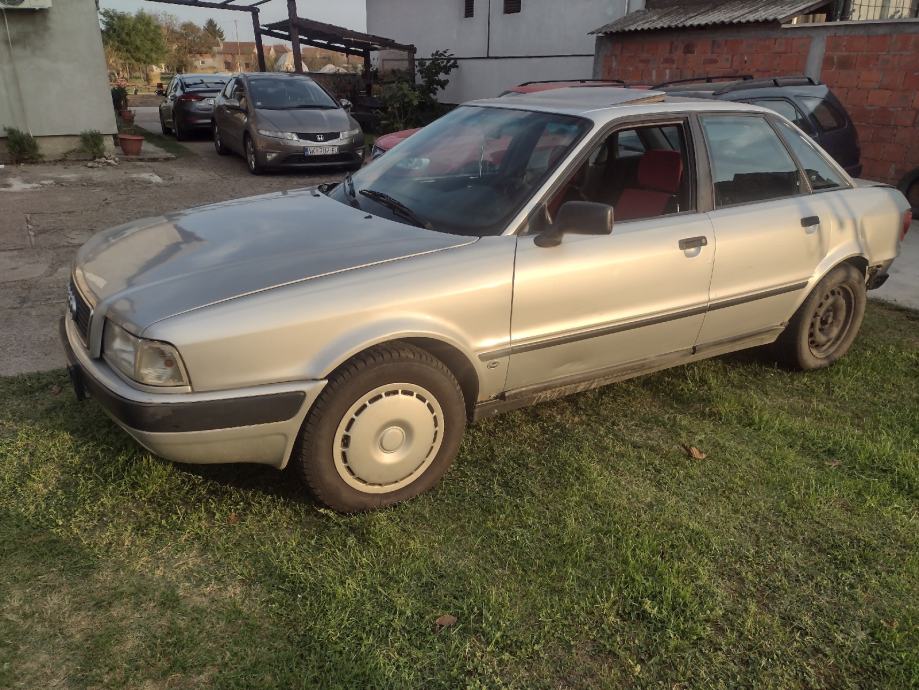 Audi 80 b4 1.9tdi dijelovi karoserije