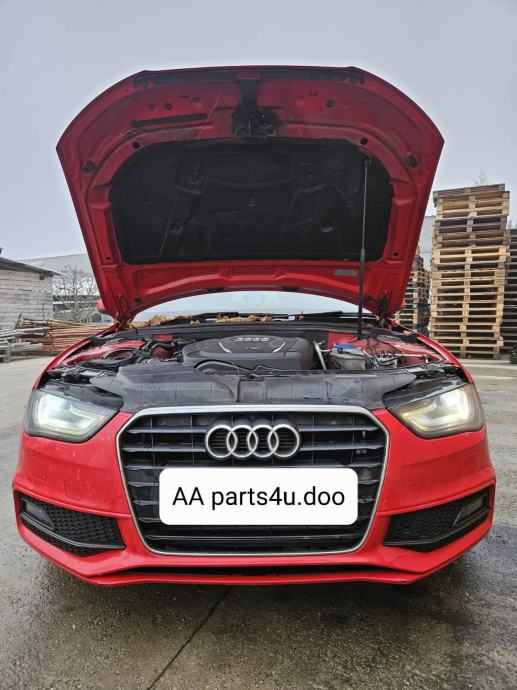 AUDI A4 S-LINE REDIZAJN PREDNJA DESNA VRATA