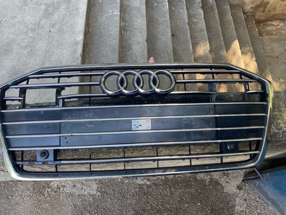 Audi A6 maska