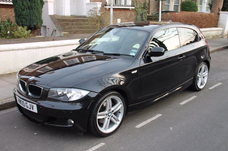 BMW 1 2010. 3 VRATA - PREDNJA DESNA VRATA