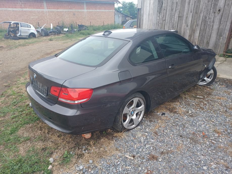 Bmw 3 e92 coupe krov s otvorom šiber