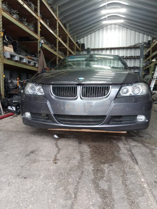 BMW E90 320D MOTOR MJENJAČ LIMARIJA PREDNJEG KRAJA HAUBA BLATOBRAN FAR