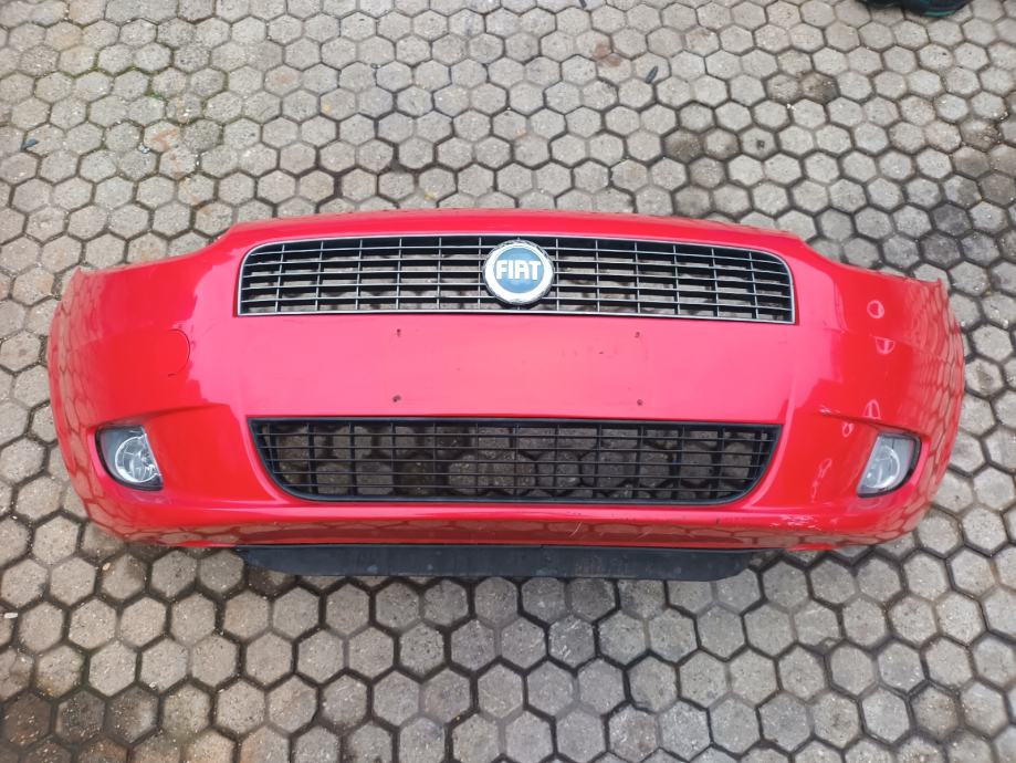 Fiat Grande Punto08.g prednji branik sa maglenkama