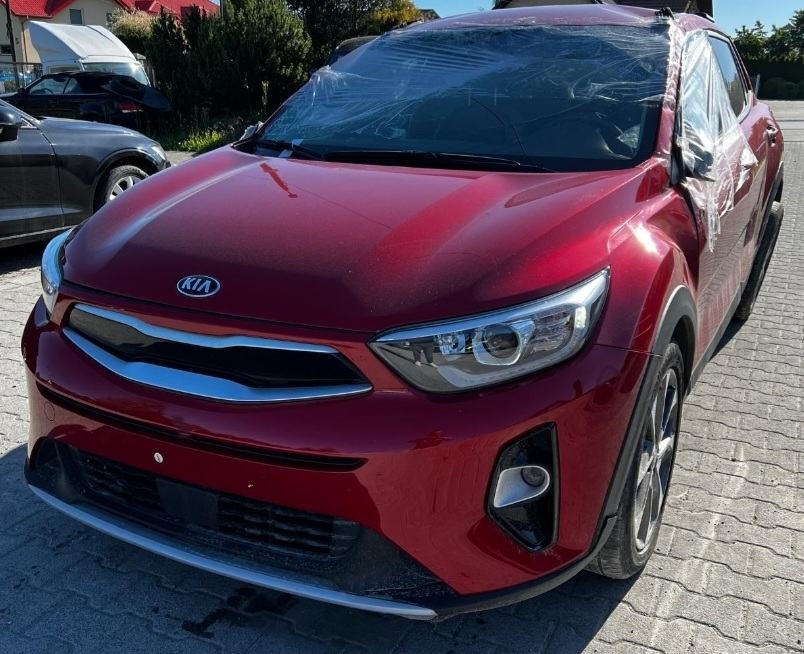 Kia Stonic 1.6crdi 2020. hauba, branik, blatobran, dijelovi