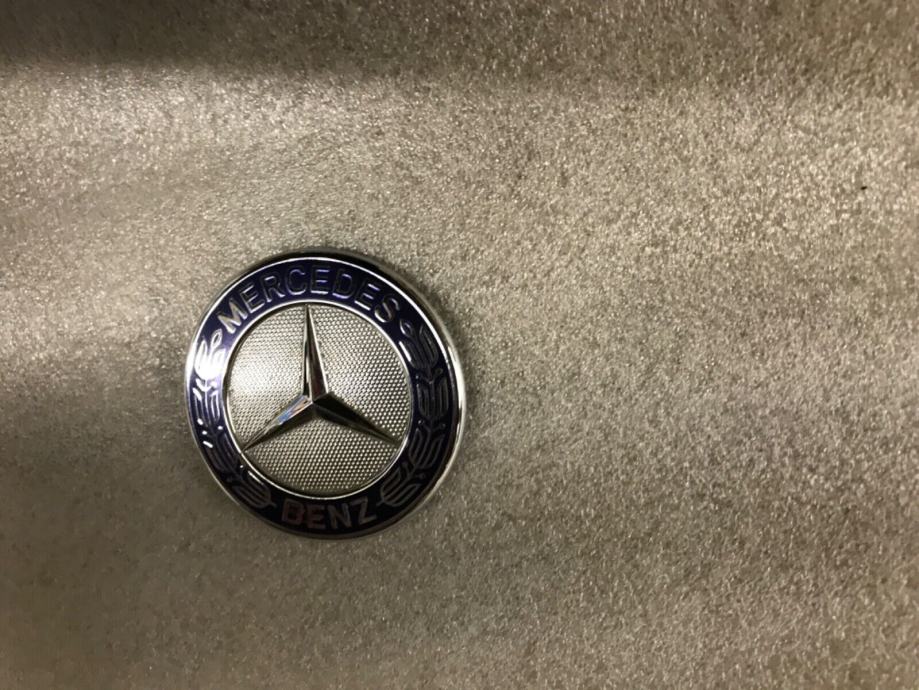 ***MERCEDES-BENZ***ZNAK EMBLEM ZA SPRINTER W906**