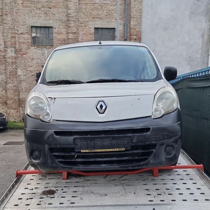 RENAULT KANGOO PREDNJI BRANIK