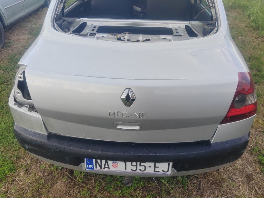 Renault Megane gepek