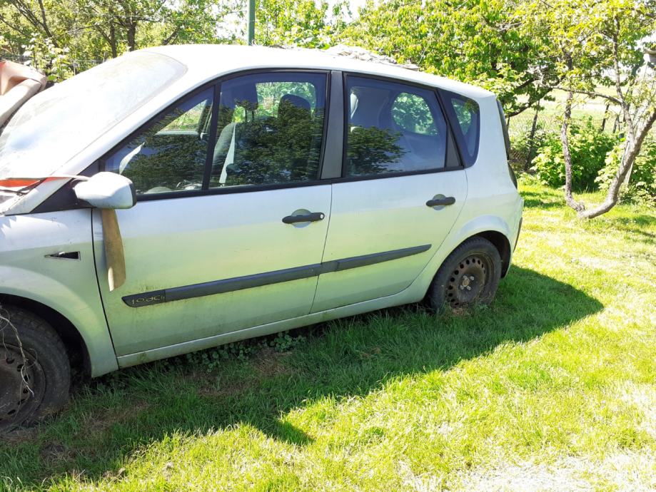 Renault Scenic 2 vrata komp.sa staklom