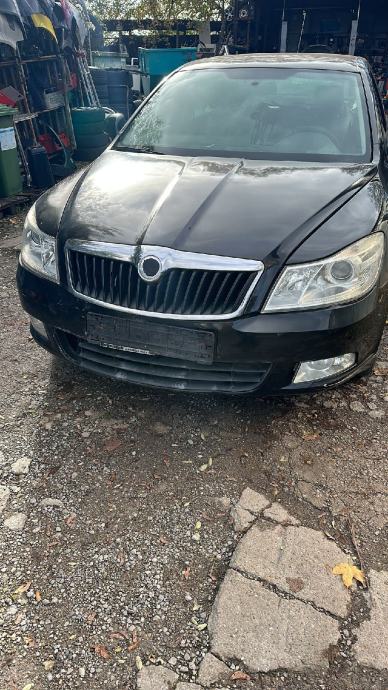 škoda octavia prednji branik vezni lim kileri sst