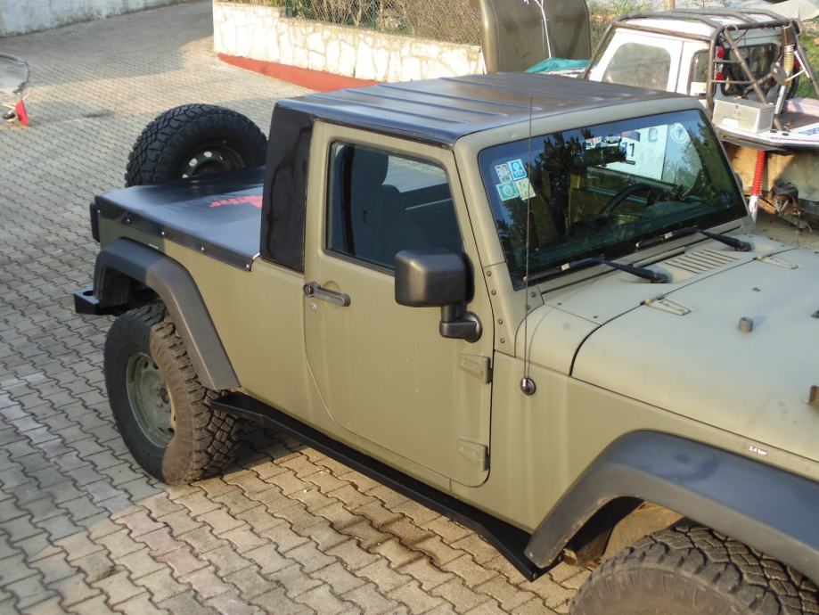 TVRDI KROV ZA JEEP J8/JK