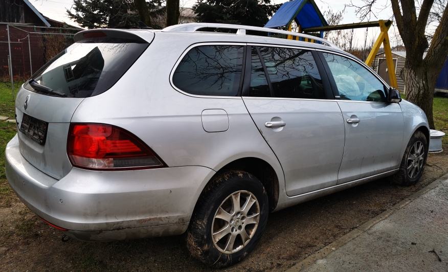 VW Golf 6 karavan variant vrata