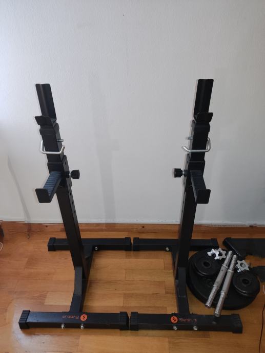 Stalci za čučnjeve squat rack