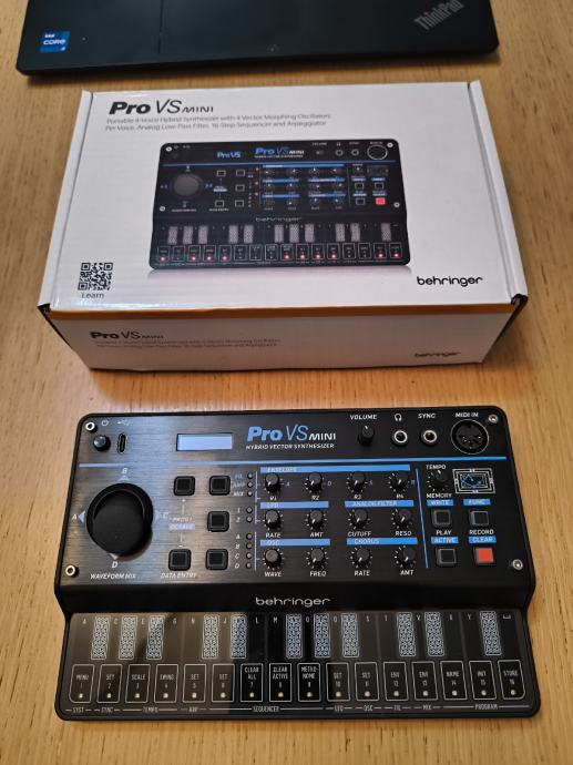 Behringer Pro Vs Mini