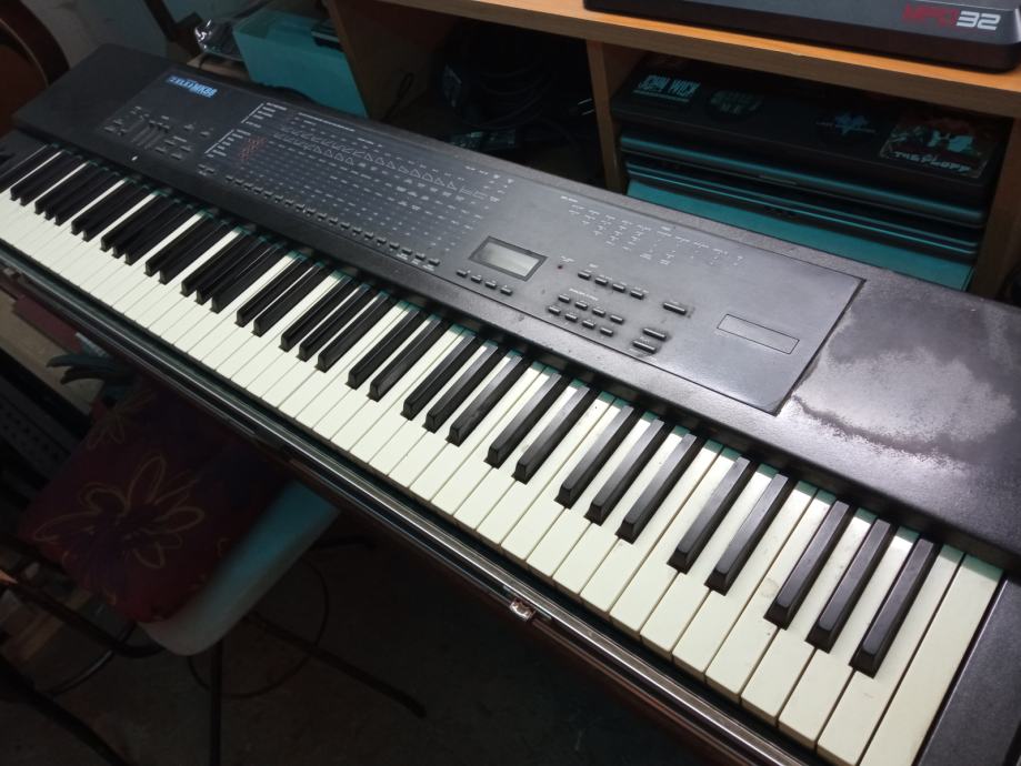 Elka MK88 Master MIDI Keyboard Controller