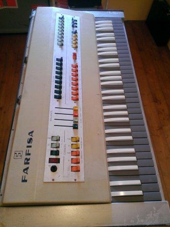 Farfisa Professional orgulje