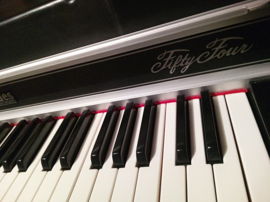 Fender Rhodes Mark2 54