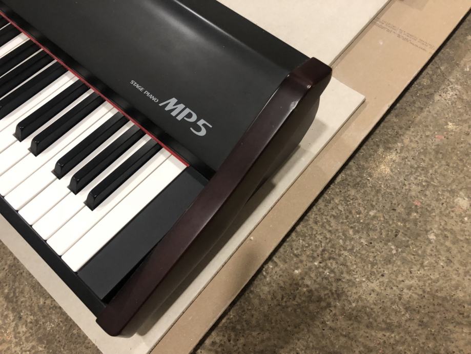 KAWAI MP5 STAGE PIANO 88 TIPAKA