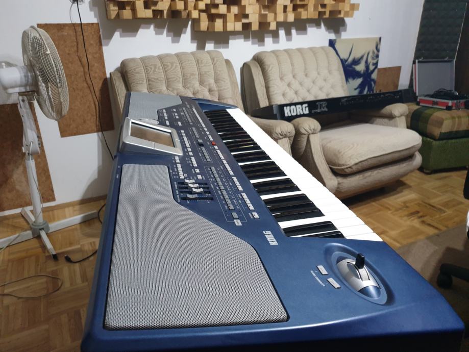 Korg pa 800