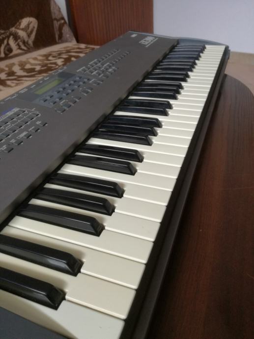 Korg iX300