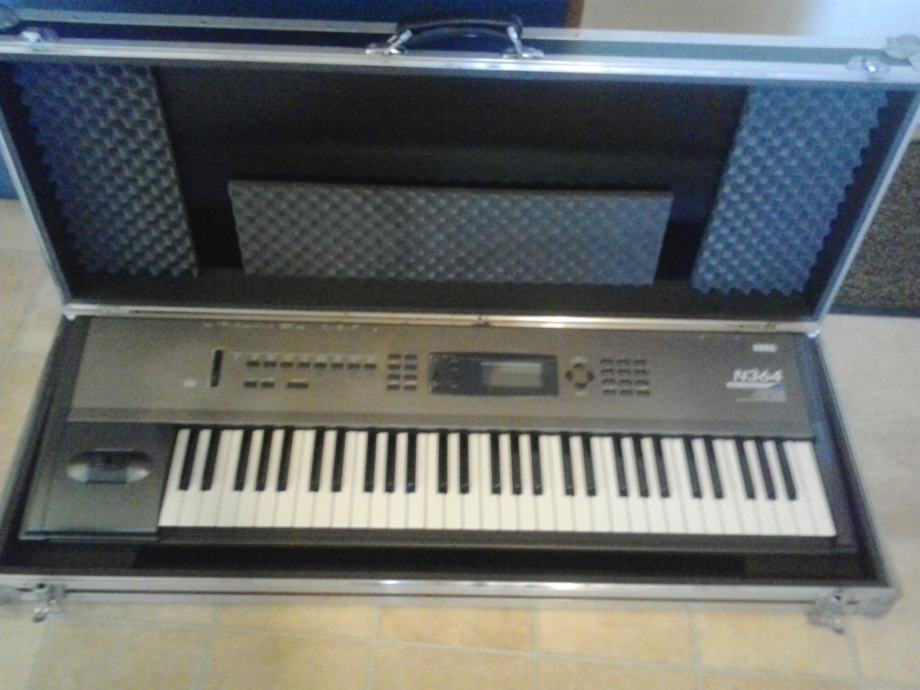 Korg N364