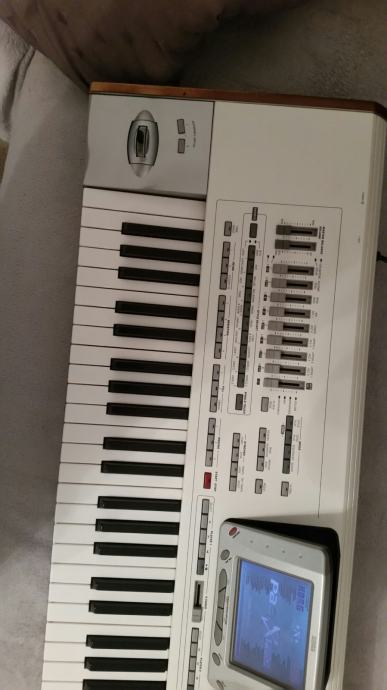 KORG PA2X Pro HITNO!!!