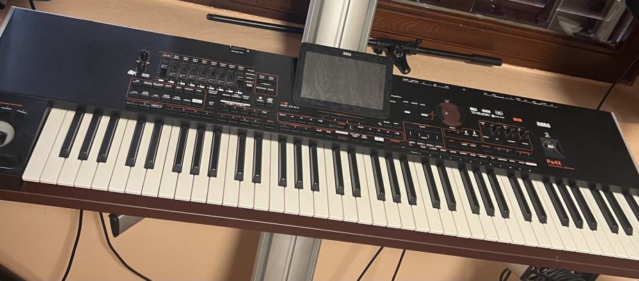 Korg Pa4x